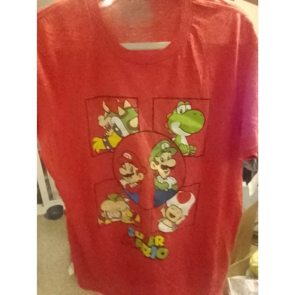 Nintendo Super Mario T-Shirt Red L CR2